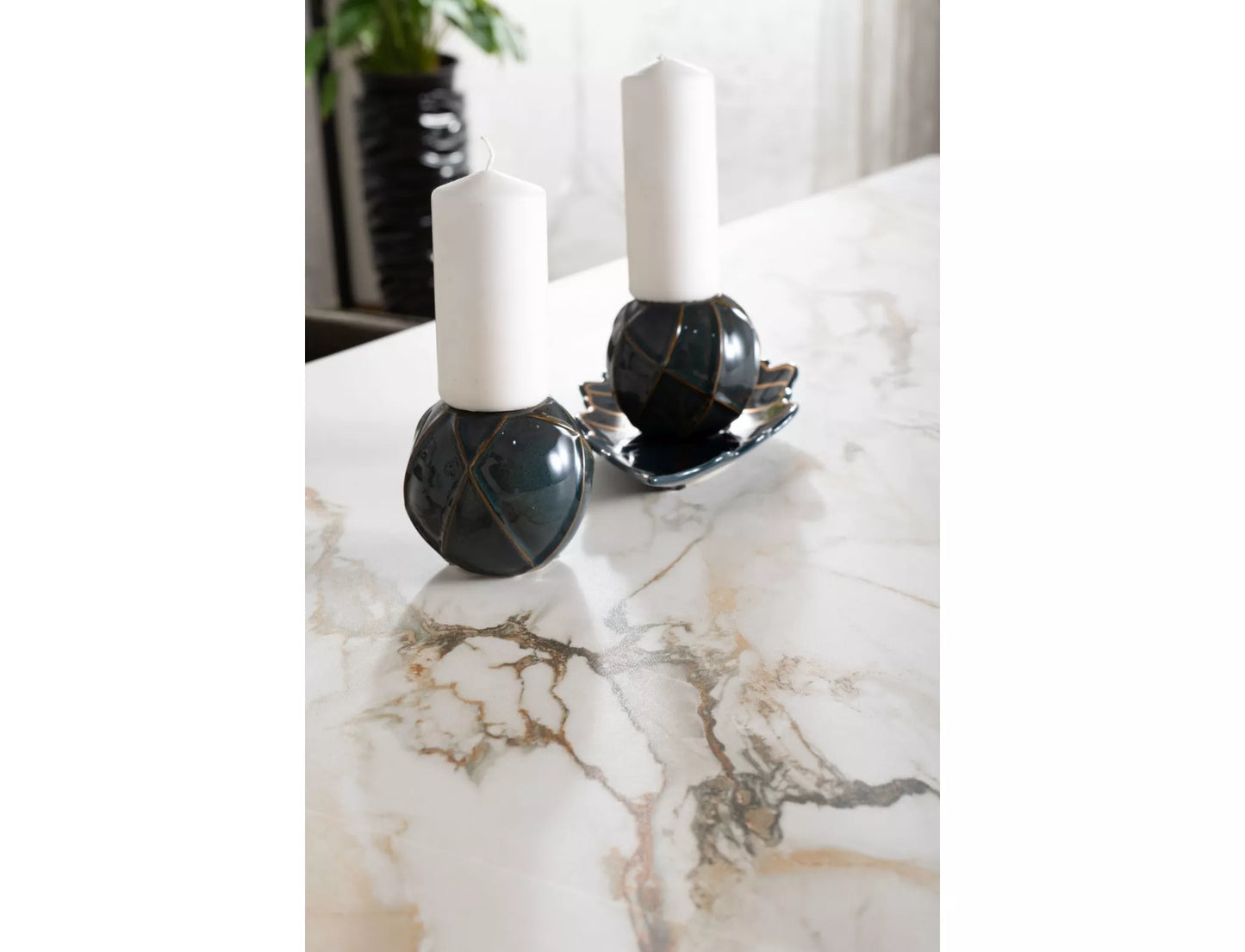 Columbus Ceramic Amber White